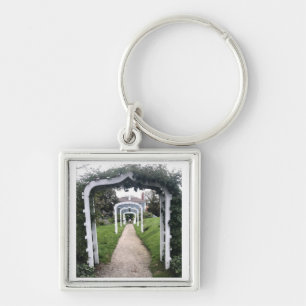 Arched Garden Trellis Keychain