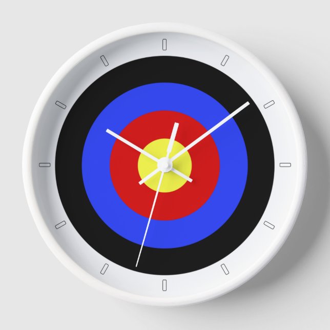 Archery Shooting Target Yellow Bullseye Archer Clock (Front)