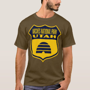 Arches National Park Utah Retro Flag Shield Blue T-Shirt