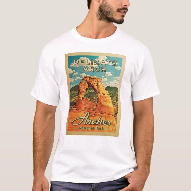 Arches National Park - Vintage Delicate Arch T-Shirt (Front)
