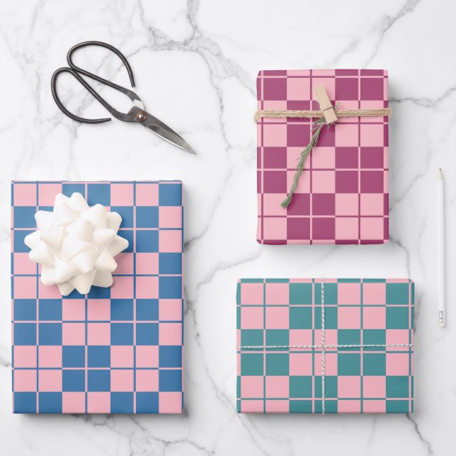 Argyle Chequerboard Plaid Wrapping Paper Sheet (Front)