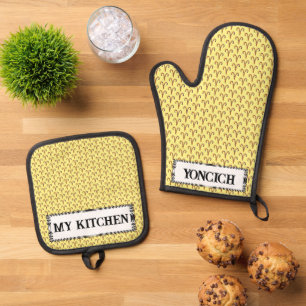 Aries Zodiac Symbol Element by Kenneth Yoncich Oven Mitt & Pot Holder Set