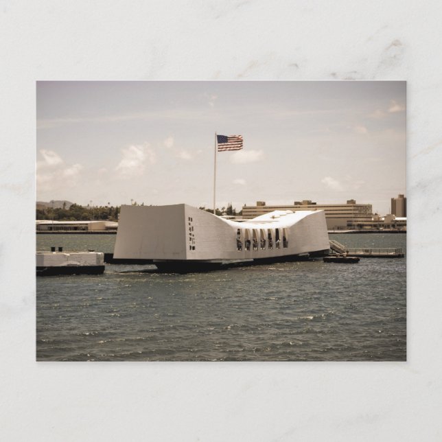 Arizona Memorial Pearl Harbour Postcard (Front)