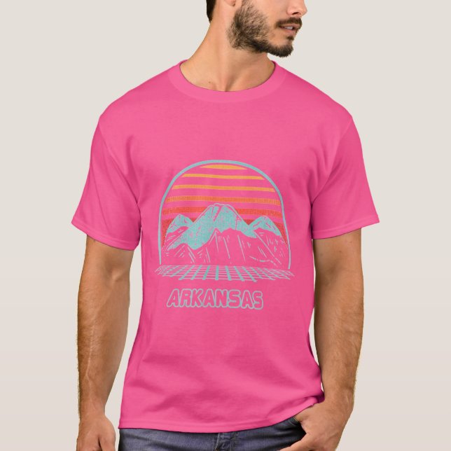 Arkansas Retro Mountain Hiking 80s Style Gift T-Shirt (Front)