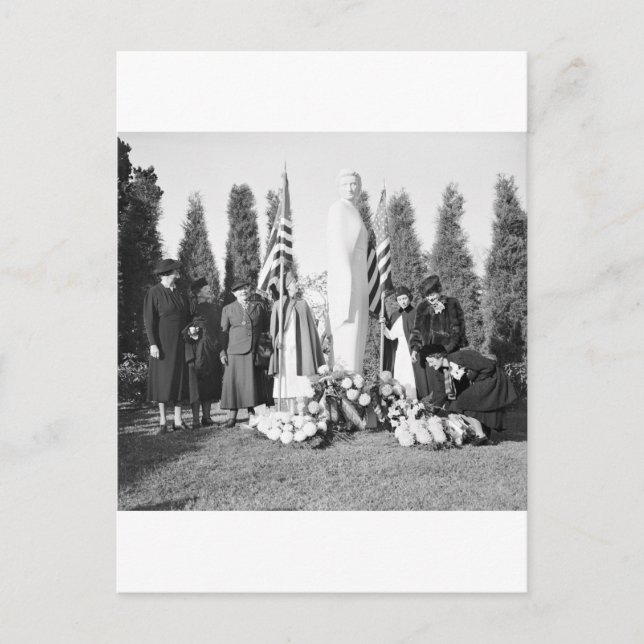 Arlington Memorial to Nurses: 1938 Postcard (Front)