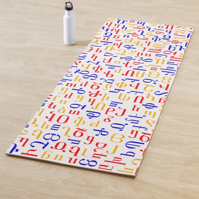 Armenian alphabet yoga mat (In Situ)