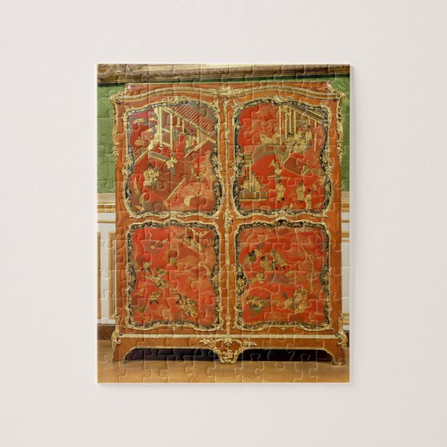 Armoire with four Chinoiserie red lacquer panels e Jigsaw Puzzle (Vertical)