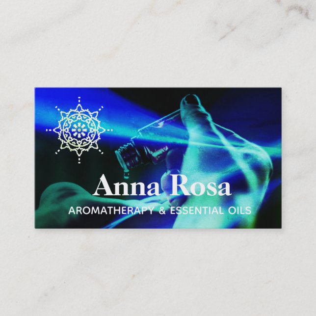 ** Aromatherapy Eye-catching Essential Oils Business Card (Front)