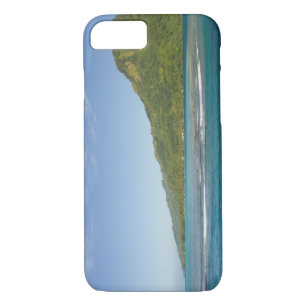 Arriving by ferry to Moorea, French Polynesia iPhone 8/7 Case