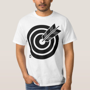 Arrow hit a round target T-Shirt