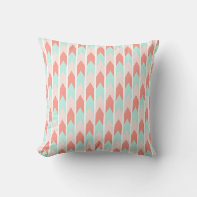Arrow Pattern Pastel Pillow (Front)