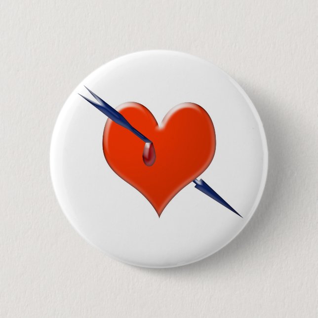 Arrow through the heart 6 cm round badge (Front)