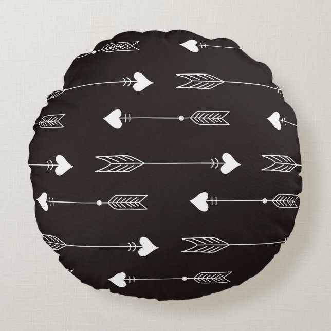 Arrows, hearts, abstract vintage pattern. round cushion (Front)