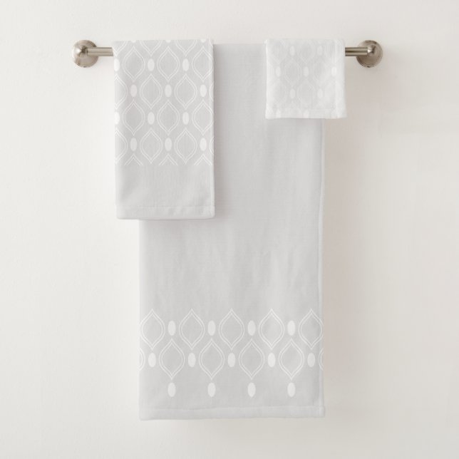 Art Deco Pearls Grey And White Pattern Bath Towel Set (Insitu)