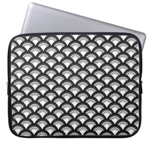 Art Deco wave pattern - black and white Laptop Sleeve