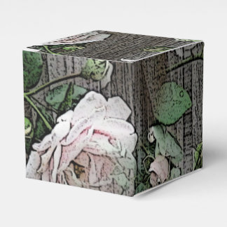 art favour box