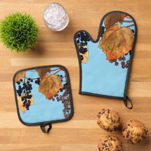 Art Nouveau Frost Grapes Oven Mitt & Pot Holder Set