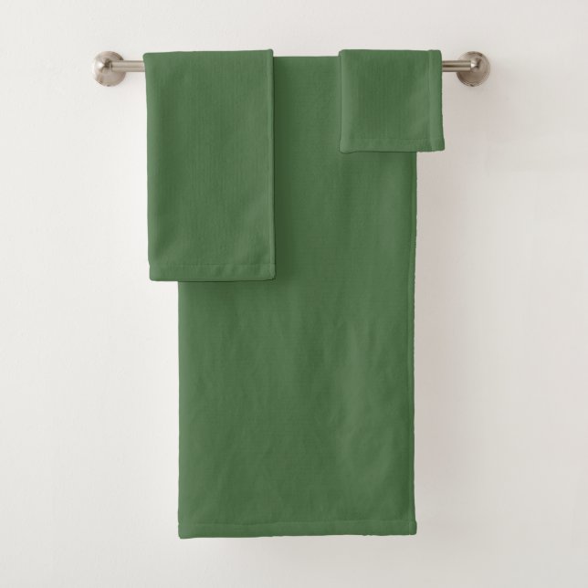 Artichoke green (solid colour)  bath towel set (Insitu)