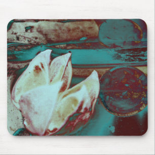 Artistic Water Lilly in Red and Blue Mouse Mat