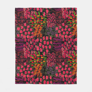 Artistic Wildflowers: Hand-Drawn Floral Pattern Fleece Blanket