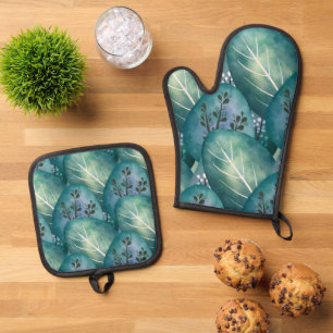 Artsy Green Leaves Pattern Oven Mitt & Pot Holder Set