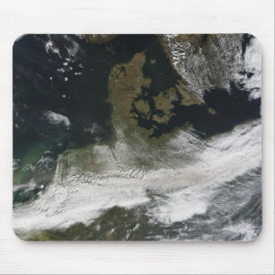 Ash plume from Eyjafjallajokull Volcano 2 Mouse Mat