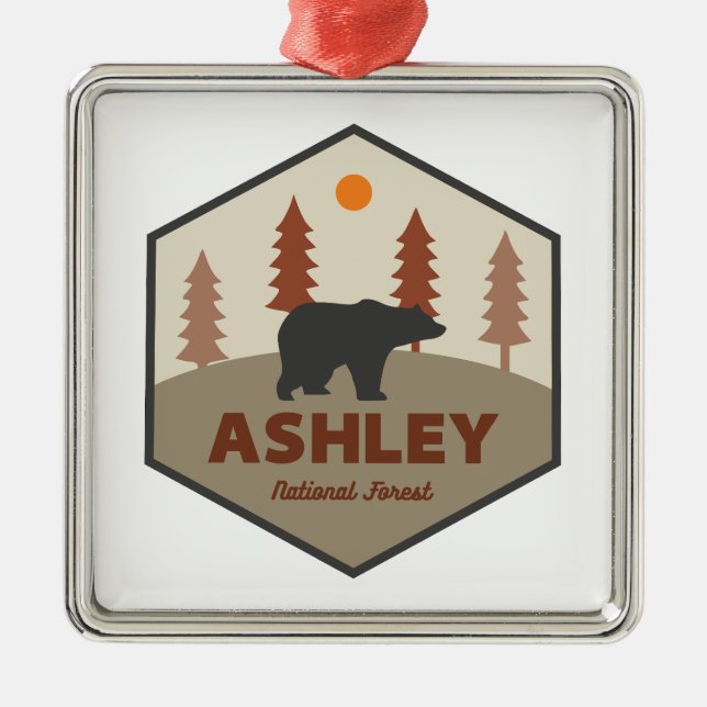 Ashley National Forest Bear Metal Tree Decoration (Front)