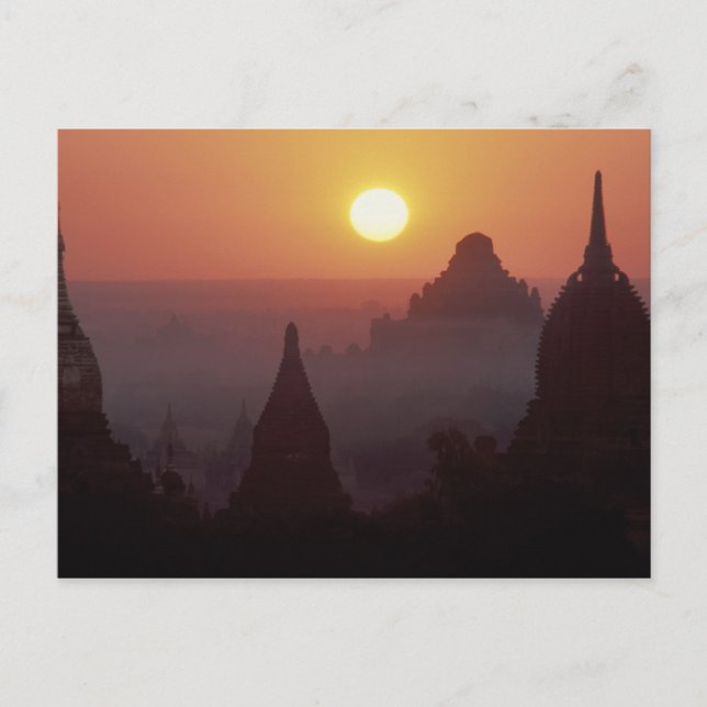 Asia, Burma, (Myanmar), Pagan (Bagan) The temple Postcard (Front)