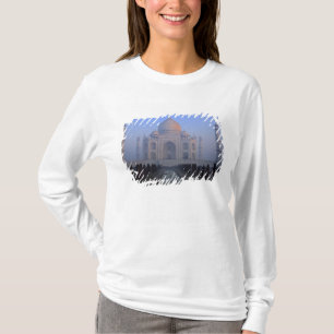 Asia; India; Agra. Taj Mahal. T-Shirt