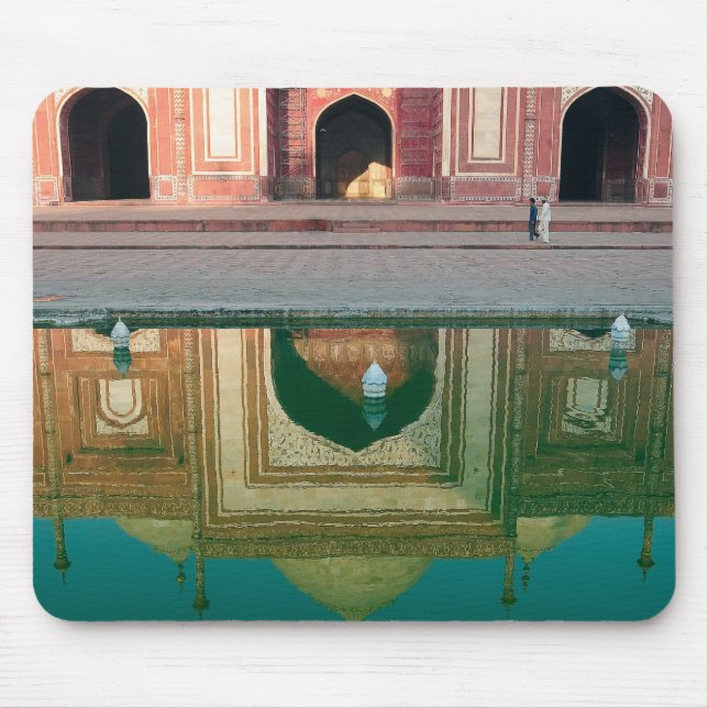 Asia, India, Uttar Pradesh, Agra. On the 2 Mouse Mat (Front)