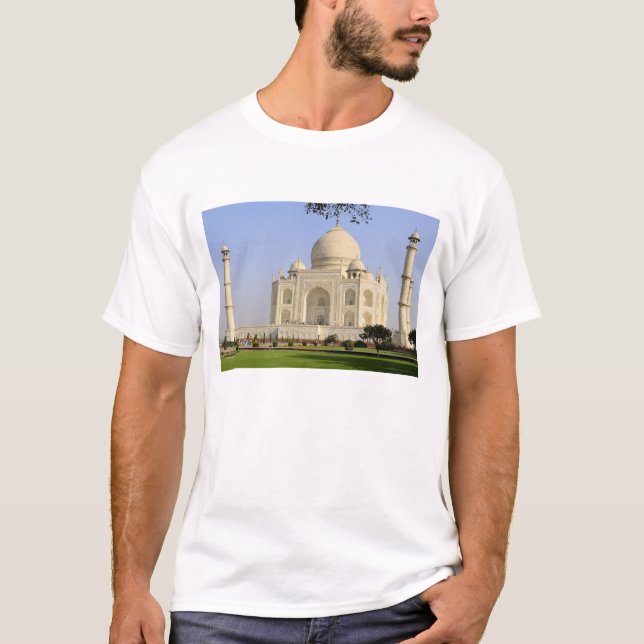 Asia, India, Uttar Pradesh, Agra. The Taj 7 T-Shirt (Front)