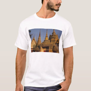 Asia, Thailand, Bangkok, Wat Po, city's oldest T-Shirt