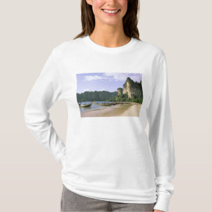 Asia, Thailand, Krabi. West Railay Beach, long T-Shirt