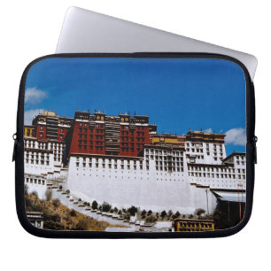 Asia, Tibet, Lhasa, Potala Palace aka Red 2 Laptop Sleeve