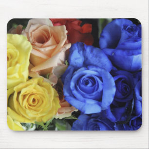 Assorted fresh rose bouquets mouse mat