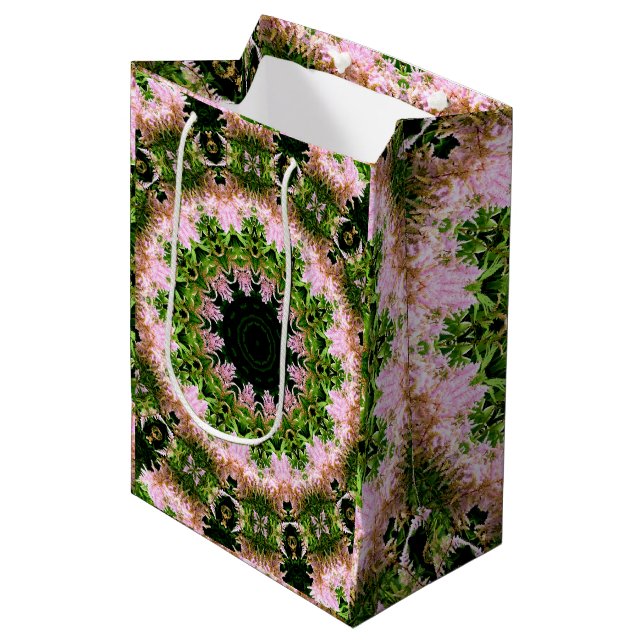 Astilbe Wreath Medium Gift Bag (Front Angled)