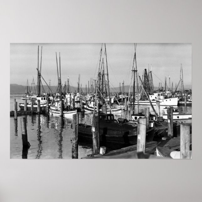 Astoria, Oregon Waterfront View of Fishing Fleet Poster (Front)