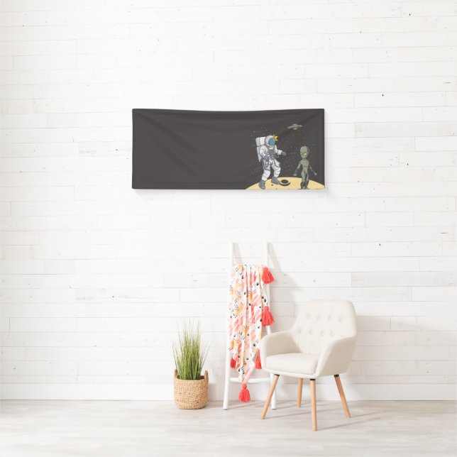 Astronaut and alien   banner (Insitu)