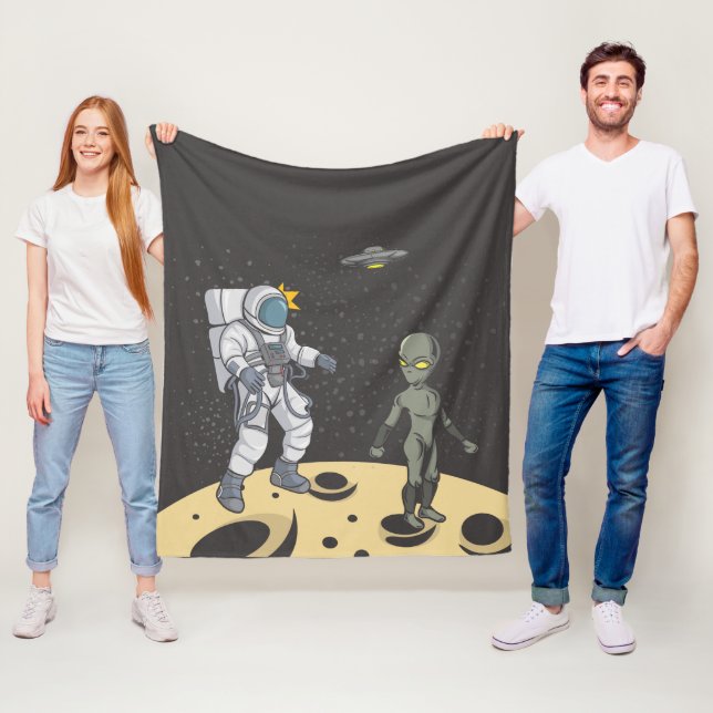 Astronaut and alien   fleece blanket (In Situ)