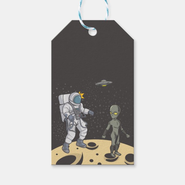 Astronaut and alien     gift tags (Front)