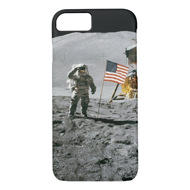 Astronaut and American Flag Apollo Moon Mission Case-Mate iPhone Case (Back)