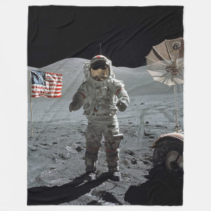 ASTRONAUT FLEECE BLANKET