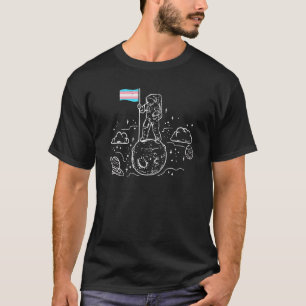 Astronaut On Moon Transgender Flag Trans Pride Fla T-Shirt