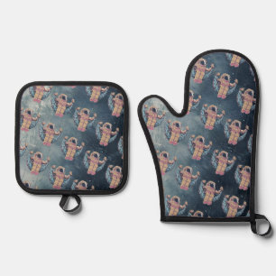 Astronaut Oven Mitt & Pot Holder Set