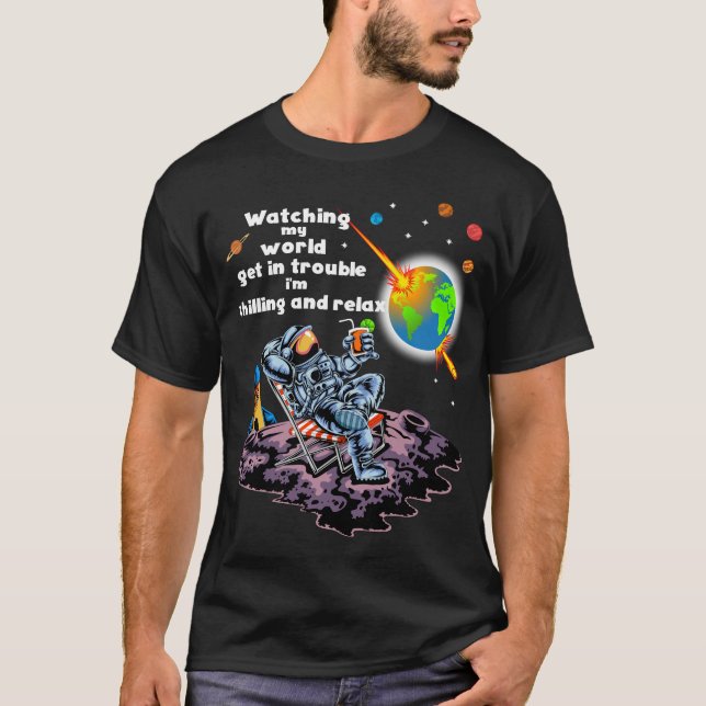 Astronaut relax  T-Shirt (Front)