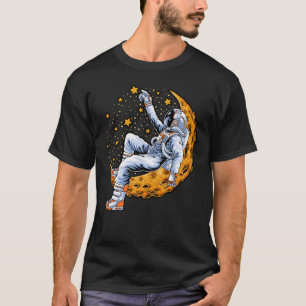 Astronaut sitting on the crescent moon T-Shirt