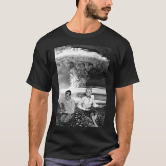 Atomic Bomb Cloud T-Shirt Nuclear War Retro Vintag