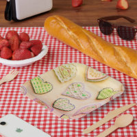  Attractive Simple Hearts Decorative Paper Plates