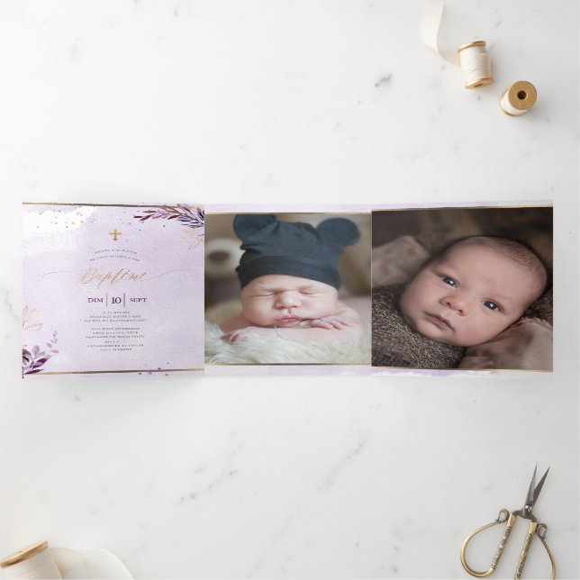 Aubergine Couronne de Feuillage Aquarelle, Bapteme Tri-Fold Invitation (Inside)