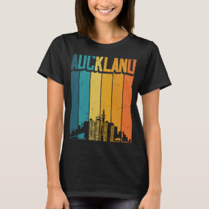 Auckland New Zealand Retro Vintage Sunset Skyline  T-Shirt